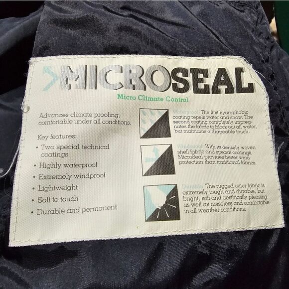 TYROLIA Women’s Vintage 80s 90s Ski Jacket Coat Black Aztec Peplum - Size 10 - Picture 10 of 11